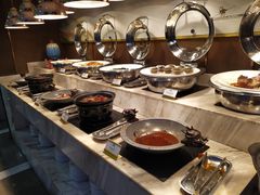 -小天鹅戴斯酒店鲸鲨百汇创作料理