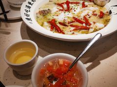 -江渔儿酸菜鱼·拔草餐厅(虎门君乐汇店)