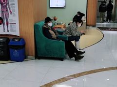 -雅悦齿科(顾村公园店)