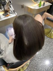 -Tloml salon