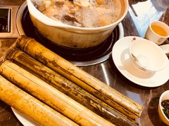 -野菌园·野生菌火锅首创第一家(关兴路总店)