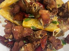 摩梭饵块鸡-泸沽肴(泸沽湖大洛水村农村信用社旁店)