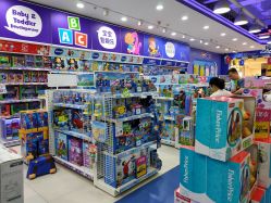 -玩具反斗城(万象汇店)
