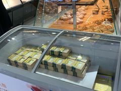 面包甜点陈列柜-皇后西斯汀饼店(文化路店)