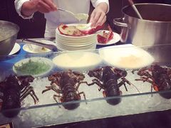 -圣丰索菲特·2 On 988 Café 自助餐厅