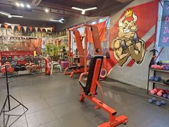 -KingBull私教健身&格斗订制(龙井商业中心店)