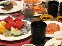 -三英温泉度假酒店-自助餐厅