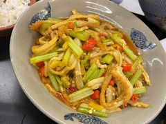 酸辣牛肚-潇湘阁(三里屯SOHO店)