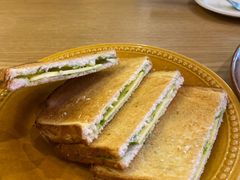 咖椰吐司-HELLO 27 意面·沙拉·帕尼尼