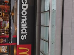 -麦当劳(沙井京基百纳广场店)