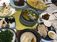 -光明招待所(邦凯科技园店)