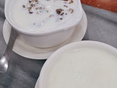-黄师奶甜品店