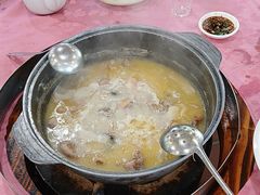 -侠成水上农庄(工业大道店)