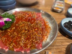 -明洞阿姨·韩式酱蟹烤肉·创意料理(三元桥店)