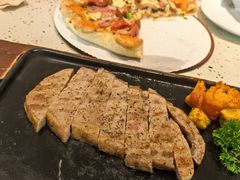 -必胜客(WOW中心城店)