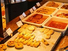 -湖景知味西餐厅•自助餐• 轻食(南京金茂威斯汀大酒店)