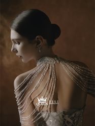 点击看大图 -艾拉·女王婚纱礼服馆