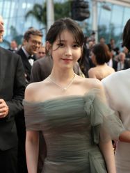 -GRACE KELLY婚纱与礼服(天津店)