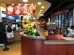 大堂-The Habit Burger Grill 哈比特汉堡(复兴soho店)