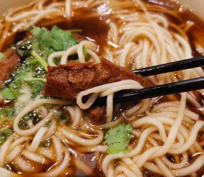 李先生牛肉面(津塘路店)-"不吃会想的牛肉面有一段时间不吃,突然间想.