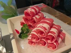 -尚尚仙·酸汤猪手·猪肚鸡火锅(华联万柳购物中心店)