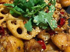 馋嘴香锅牛蛙-佬肥猫(周浦万达店)