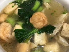 -上海特色小笼店(铁岭路90弄小区店)