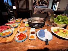 -明洞阿姨·韩式酱蟹烤肉·创意料理(三元桥店)