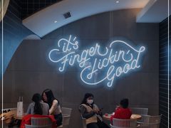 -麦当劳(海岸城店)