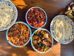 -歹歹的加个面过油肉拌面