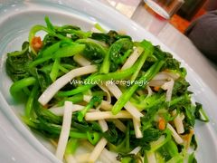 -鹊华居·地道鲁菜·海鲜·融合味(大明湖店)