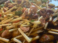 -邱金小炒·30 年盐帮江湖菜(自贡店)