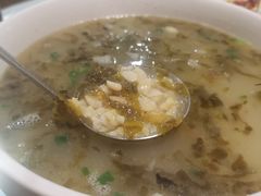 酸菜豆瓣汤-飞虹鱼馆(春华路店)