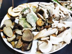 -野菌皇海景野生菌火锅(滨海大道店)