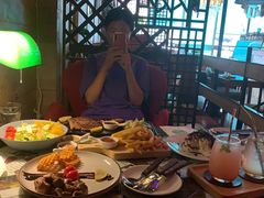 -动动咖啡清真西餐厅