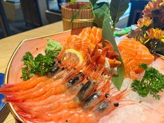 -枝魯枝魯自助料理