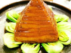 金牌扣肉-南麓·浙里(外滩店)
