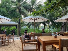 -三亚艾迪逊酒店·海滩烧烤 BARBACOA·现场乐队·浪漫晚餐·烧烤海鲜
