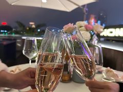 -MONICH牛排融合餐厅(和义大道购物中心店)