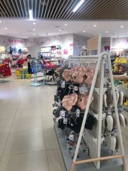 -孩子王(龙湖滨江天街店)