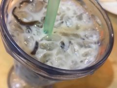 -大树下海鲜饭店