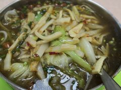 酸辣笋尖米粉-卓雅桂林米粉