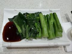 -香港新发烧腊茶餐厅(水围店)