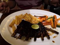-Pundi Pundi Restaurant