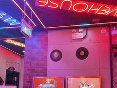 -唱吧麦颂KTV(马驹桥店)