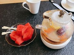 -鱼鲜饭香·招牌汽锅剁椒鱼头王