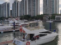 -三亚游船旅游中心(三亚鹿回头游艇游船公共码头店)