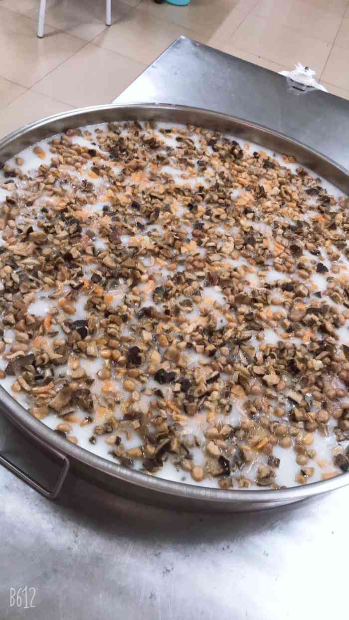 重糕粿入口滑溜,味道香,值得推荐!