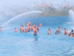 -汕头中海黄金海岸水上乐园