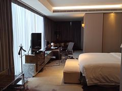 -广州天河希尔顿酒店